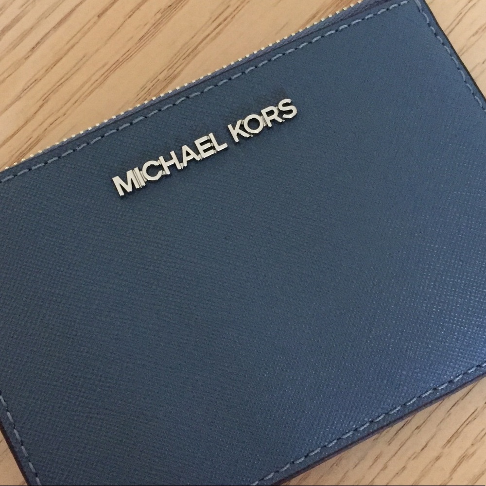 Michael Kors Cornflower Leather ID Coinpouch - Picture 3 of 9